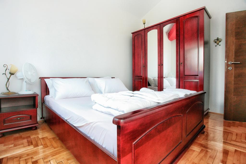 Apartments Villa Happy Mrcevac Zewnętrze zdjęcie